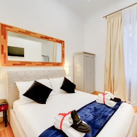 皇后宫套房酒店